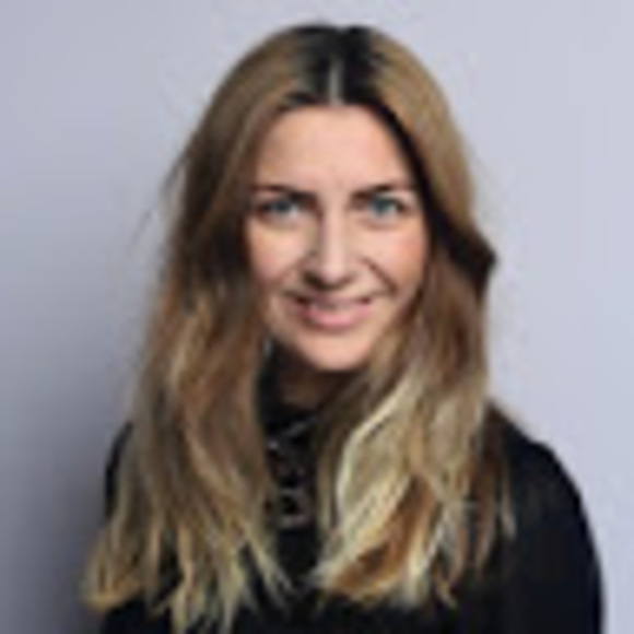Meet your Posher, Sarah - Picture 1 of 1